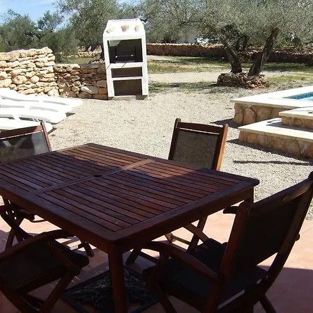 Casa Pineda El Perello (Catalonia)
